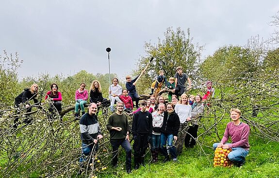 Apfelernte im Projekt Lebensbaum am 11.10.